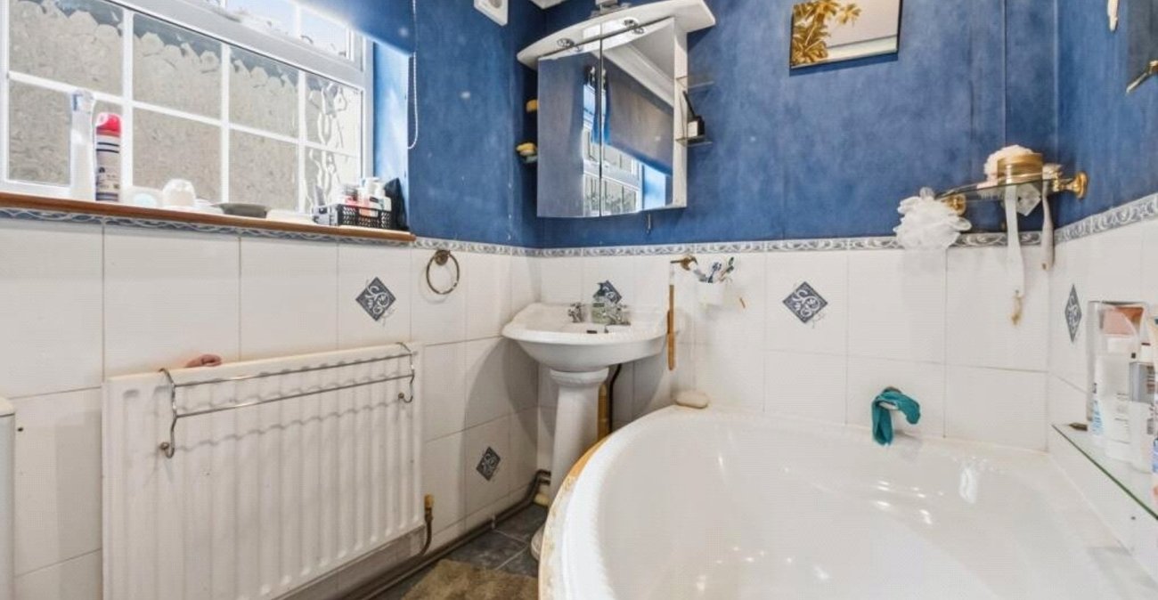 3 bedroom house for sale in Northfleet | Robinson Michael & Jackson