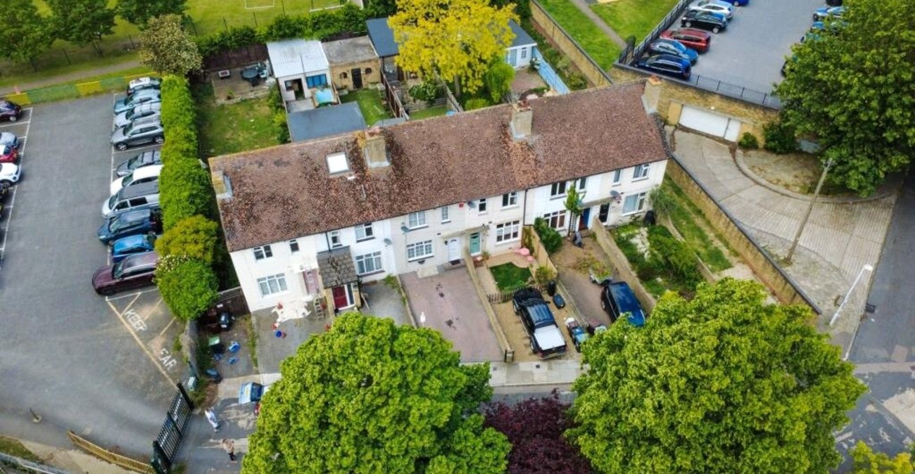 3 bedroom house for sale in Northfleet | Robinson Michael & Jackson