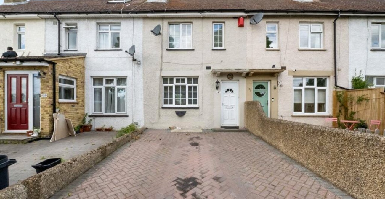 3 bedroom house for sale in Northfleet | Robinson Michael & Jackson