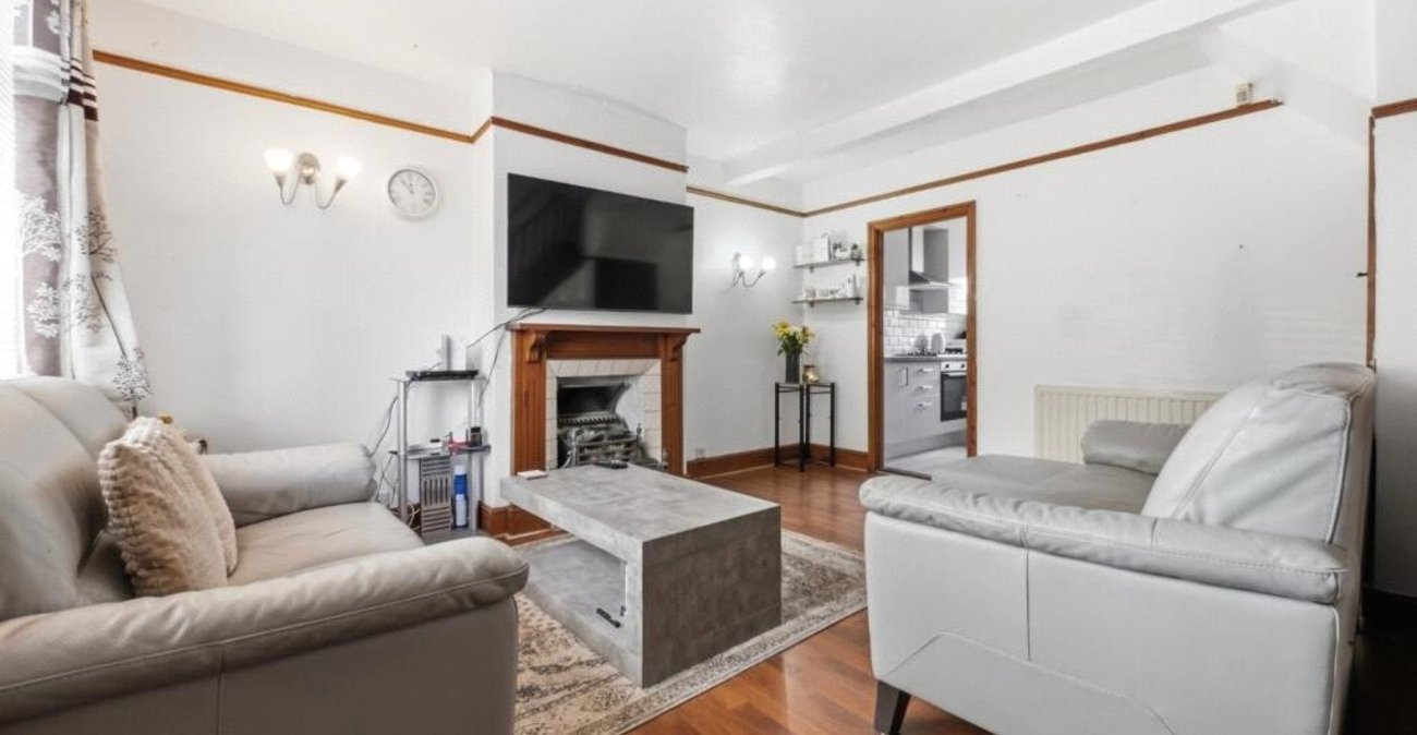 3 bedroom house for sale in Northfleet | Robinson Michael & Jackson