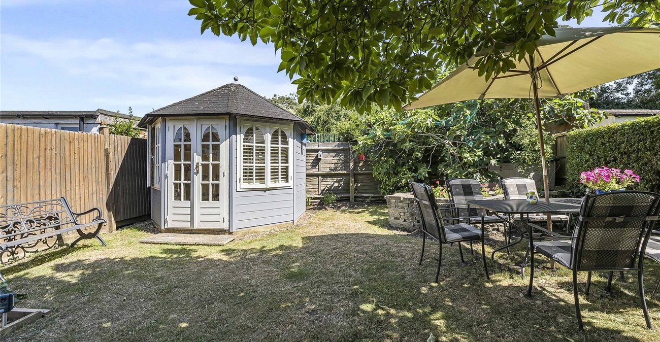 5 bedroom house for sale in Dartford | Robinson Jackson