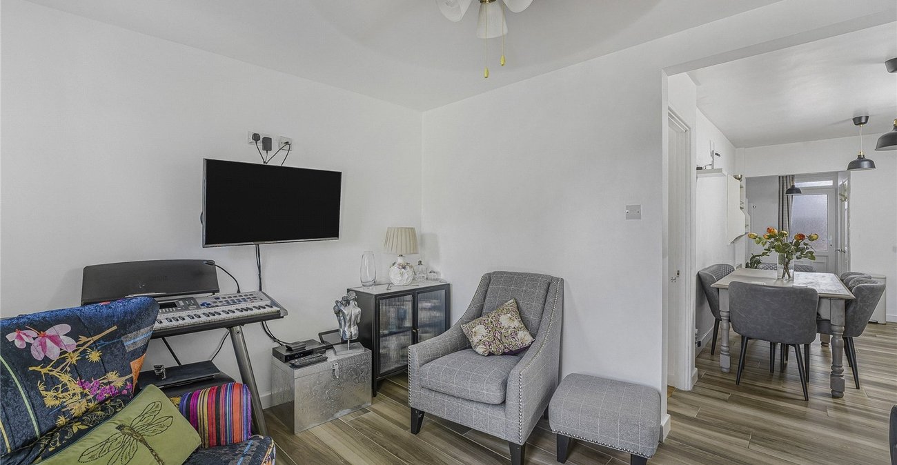 5 bedroom house for sale in Dartford | Robinson Jackson