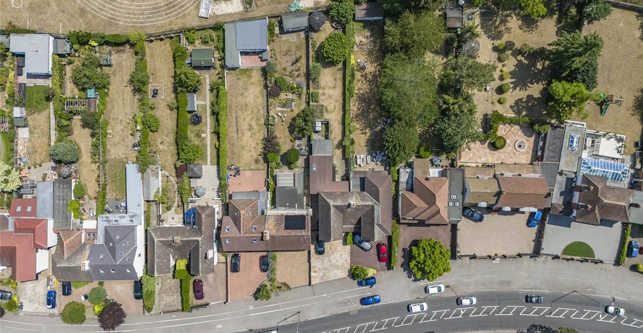 5 bedroom house for sale in Dartford | Robinson Jackson