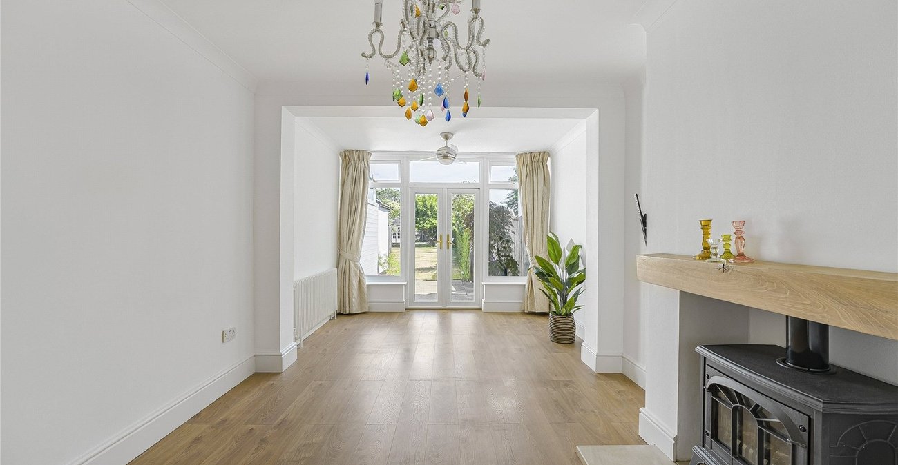 5 bedroom house for sale in Dartford | Robinson Jackson