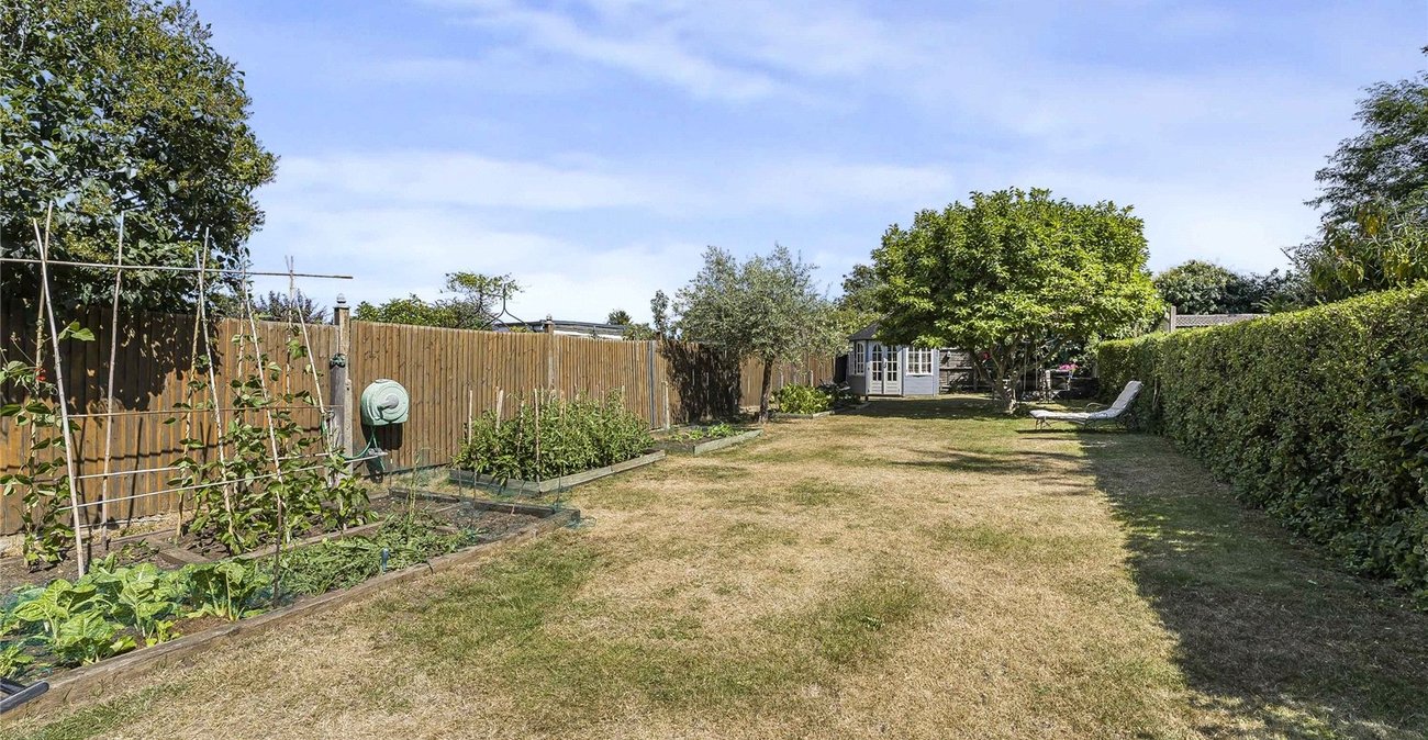 5 bedroom house for sale in Dartford | Robinson Jackson