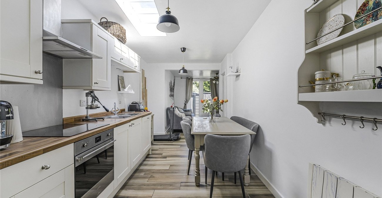 5 bedroom house for sale in Dartford | Robinson Jackson
