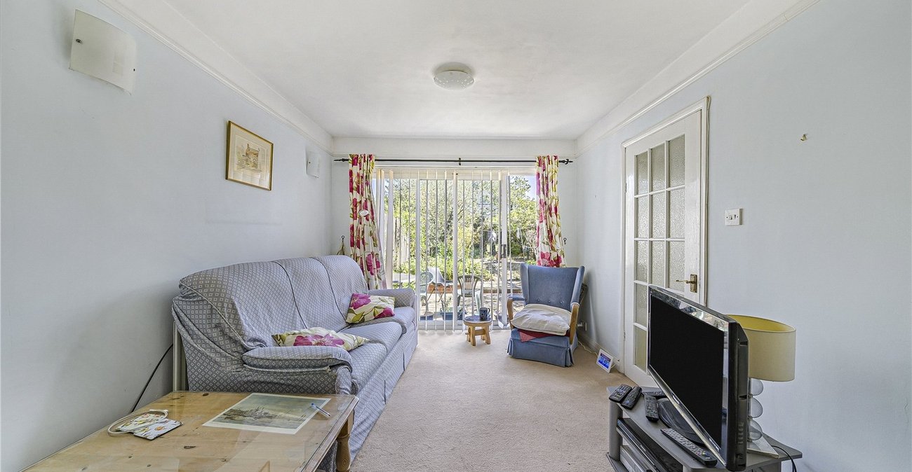 3 bedroom house for sale in West Dartford | Robinson Jackson