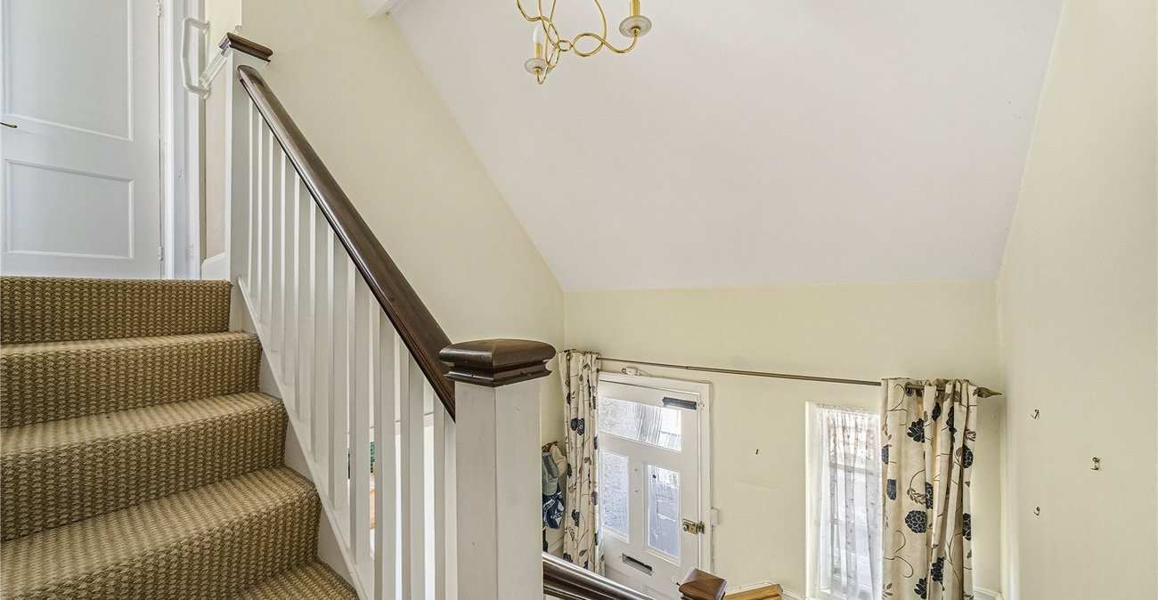 3 bedroom house for sale in West Dartford | Robinson Jackson