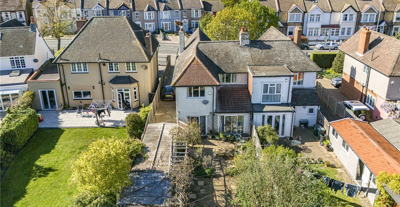 3 bedroom house for sale in West Dartford | Robinson Jackson