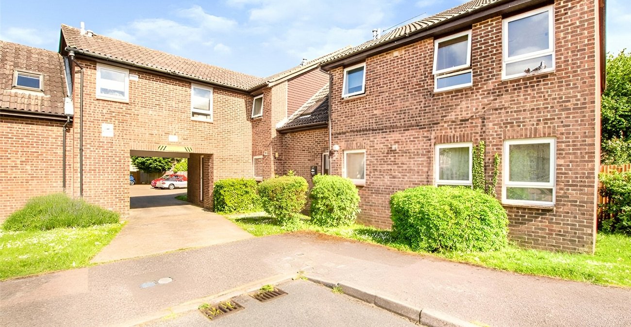 1 bedroom property for sale in Lordswood | Robinson Michael & Jackson