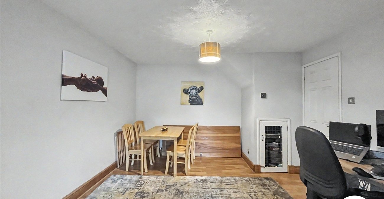 2 bedroom house for sale in Lordswood | Robinson Michael & Jackson