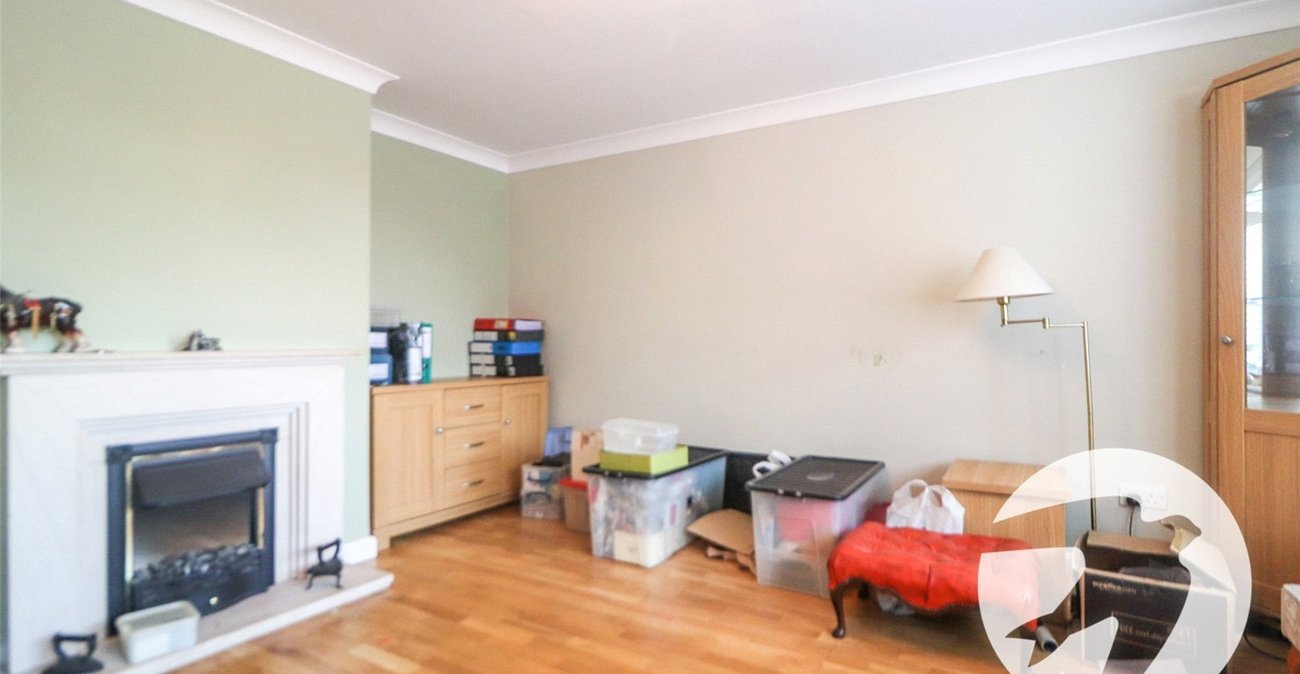 3 bedroom house for sale in Erith | Robinson Jackson