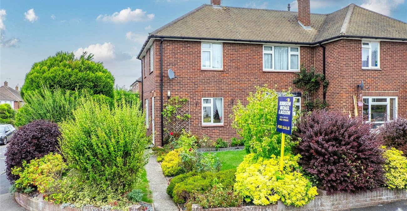 3 bedroom house for sale in Maidstone | Robinson Michael & Jackson