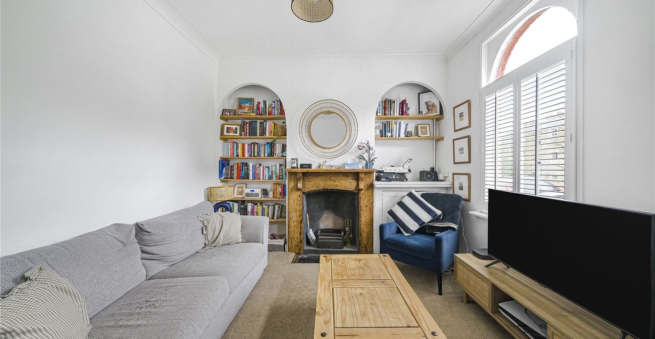 2 bedroom house for sale in Gravesend | Robinson Michael & Jackson