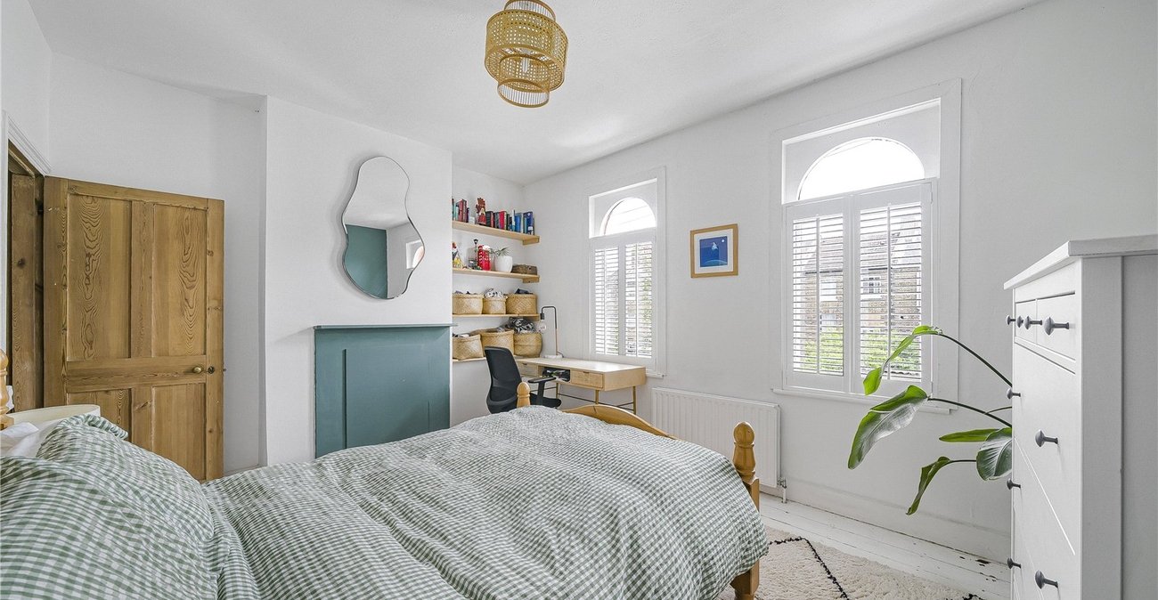 2 bedroom house for sale in Gravesend | Robinson Michael & Jackson