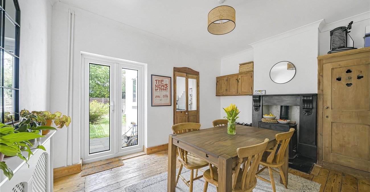 2 bedroom house for sale in Gravesend | Robinson Michael & Jackson