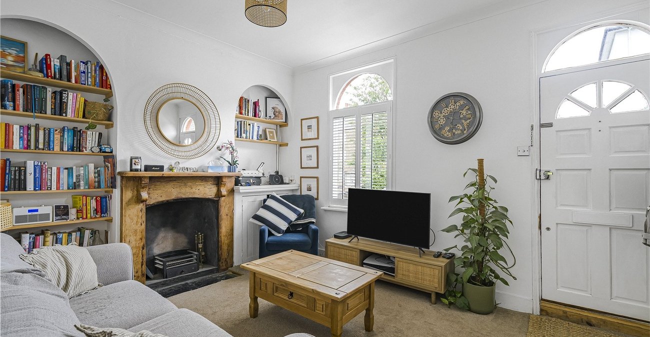 2 bedroom house for sale in Gravesend | Robinson Michael & Jackson