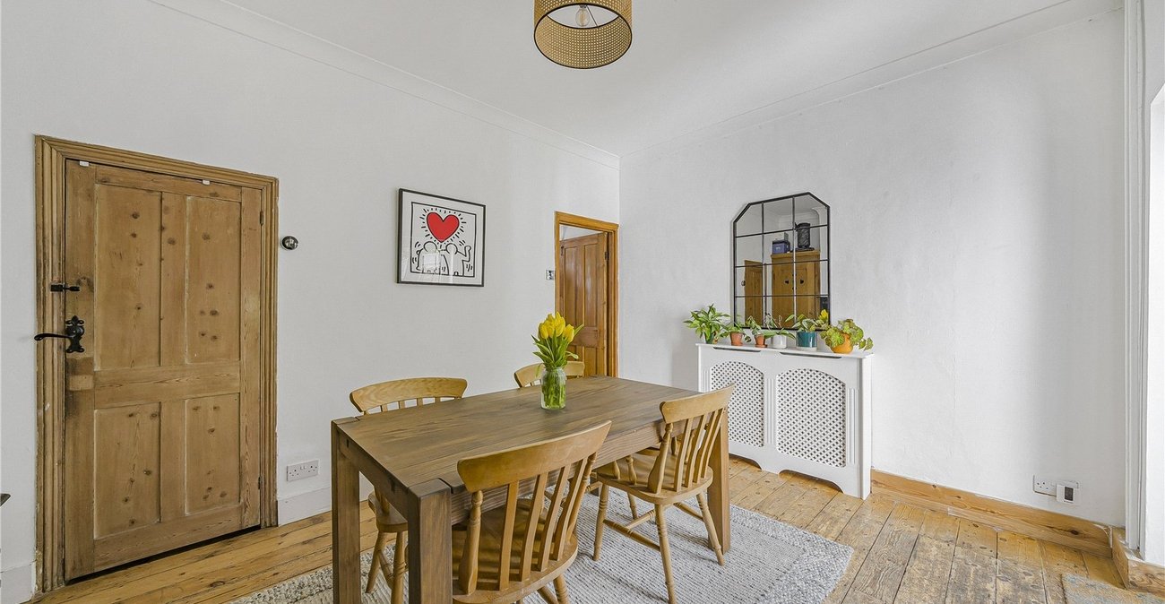 2 bedroom house for sale in Gravesend | Robinson Michael & Jackson