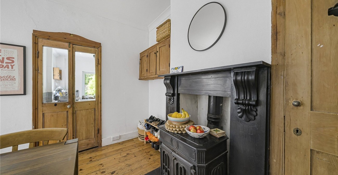 2 bedroom house for sale in Gravesend | Robinson Michael & Jackson