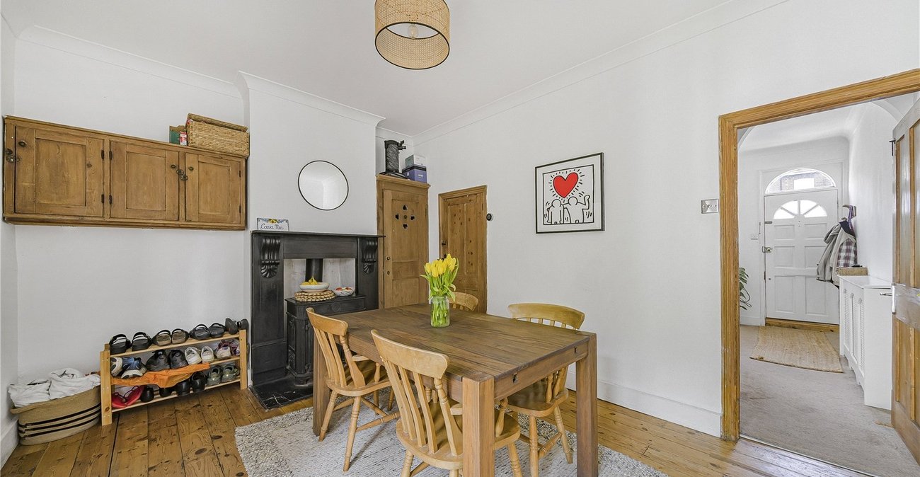 2 bedroom house for sale in Gravesend | Robinson Michael & Jackson