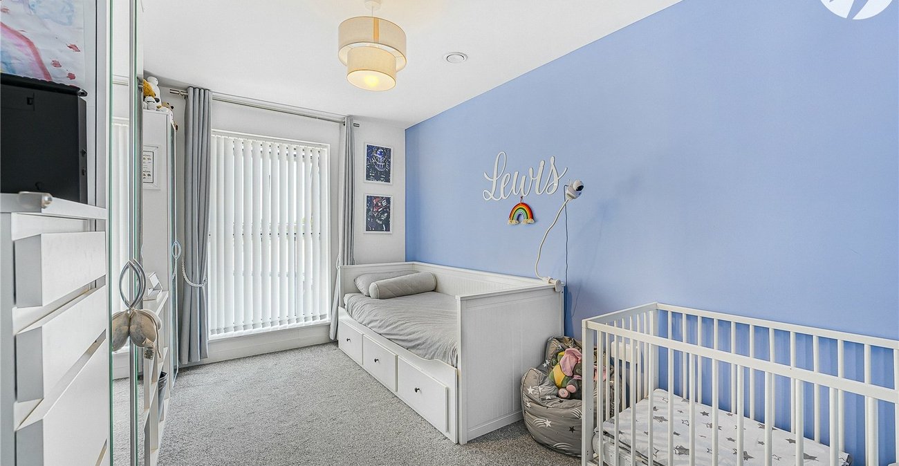 2 bedroom property for sale in Dartford | Robinson Jackson
