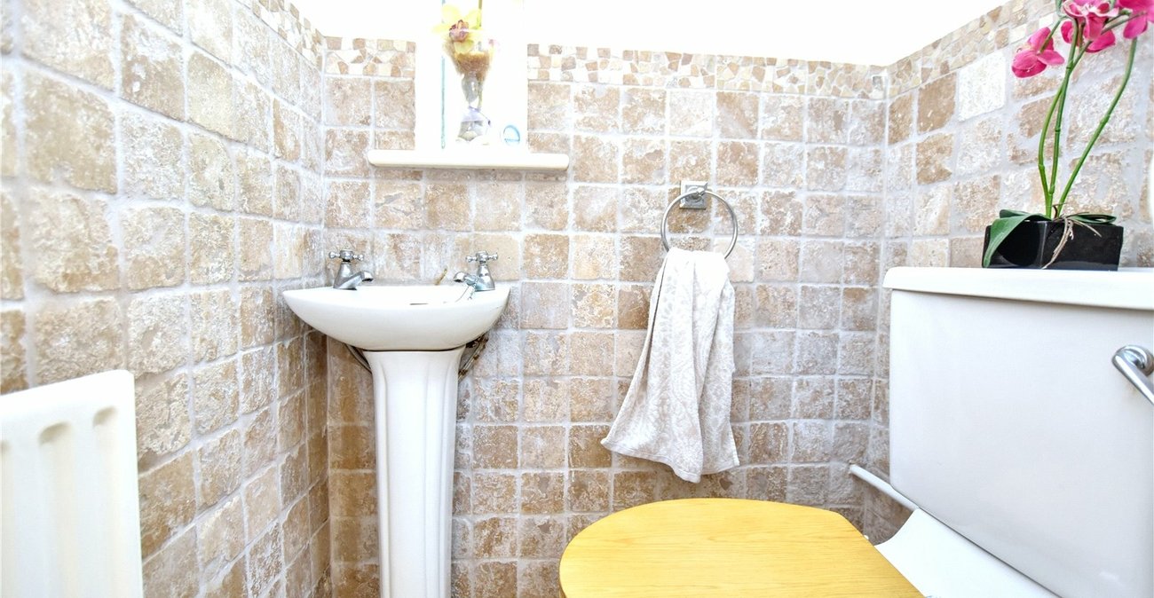 3 bedroom house for sale in Bexleyheath | Robinson Jackson