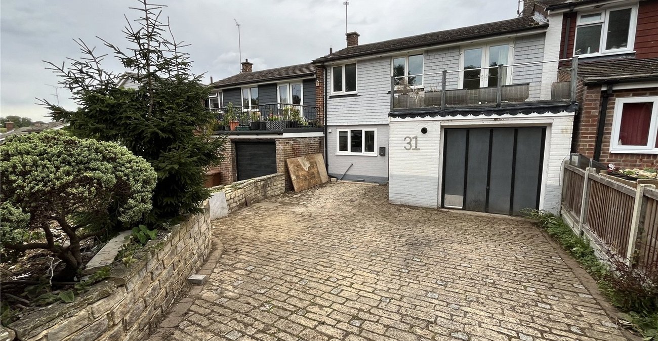 3 bedroom house for sale in Walderslade | Robinson Michael & Jackson