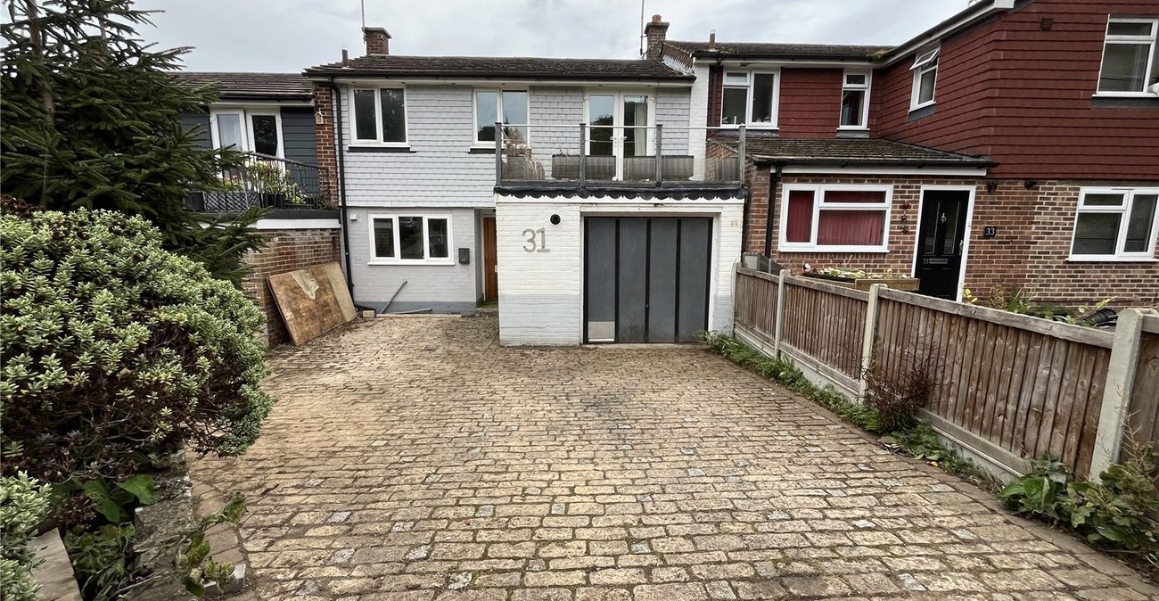 3 bedroom house for sale in Walderslade | Robinson Michael & Jackson