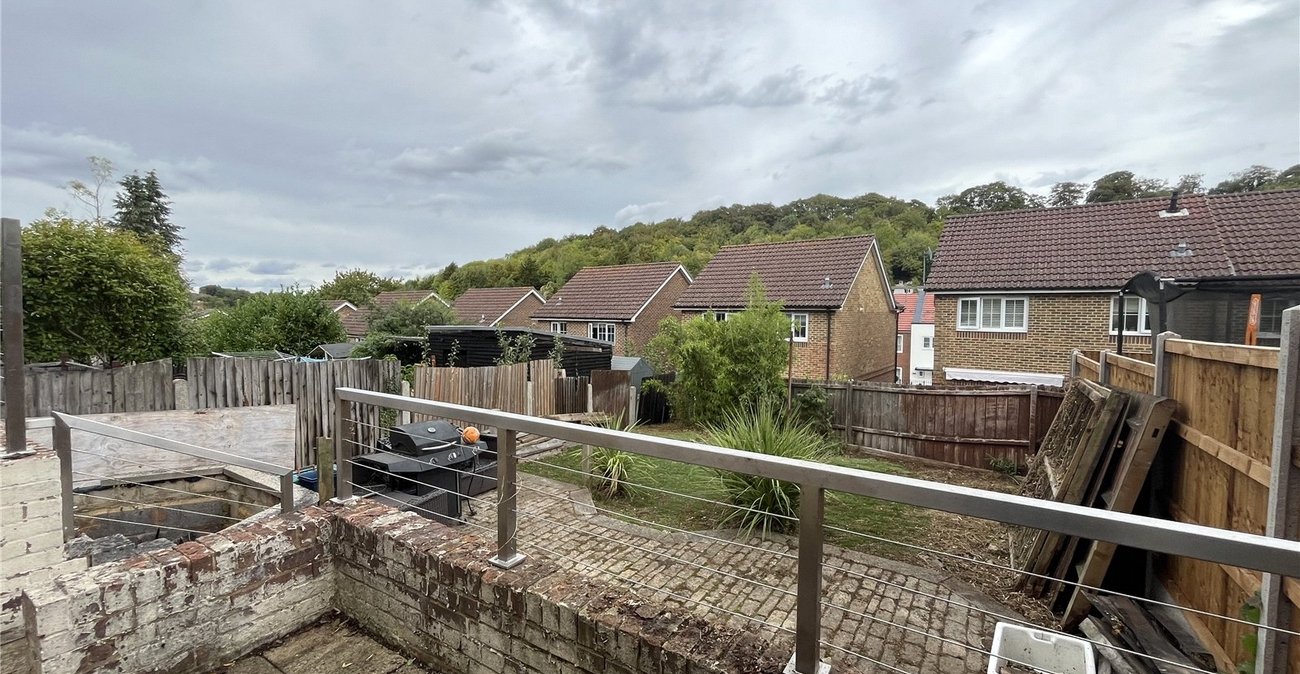 3 bedroom house for sale in Walderslade | Robinson Michael & Jackson