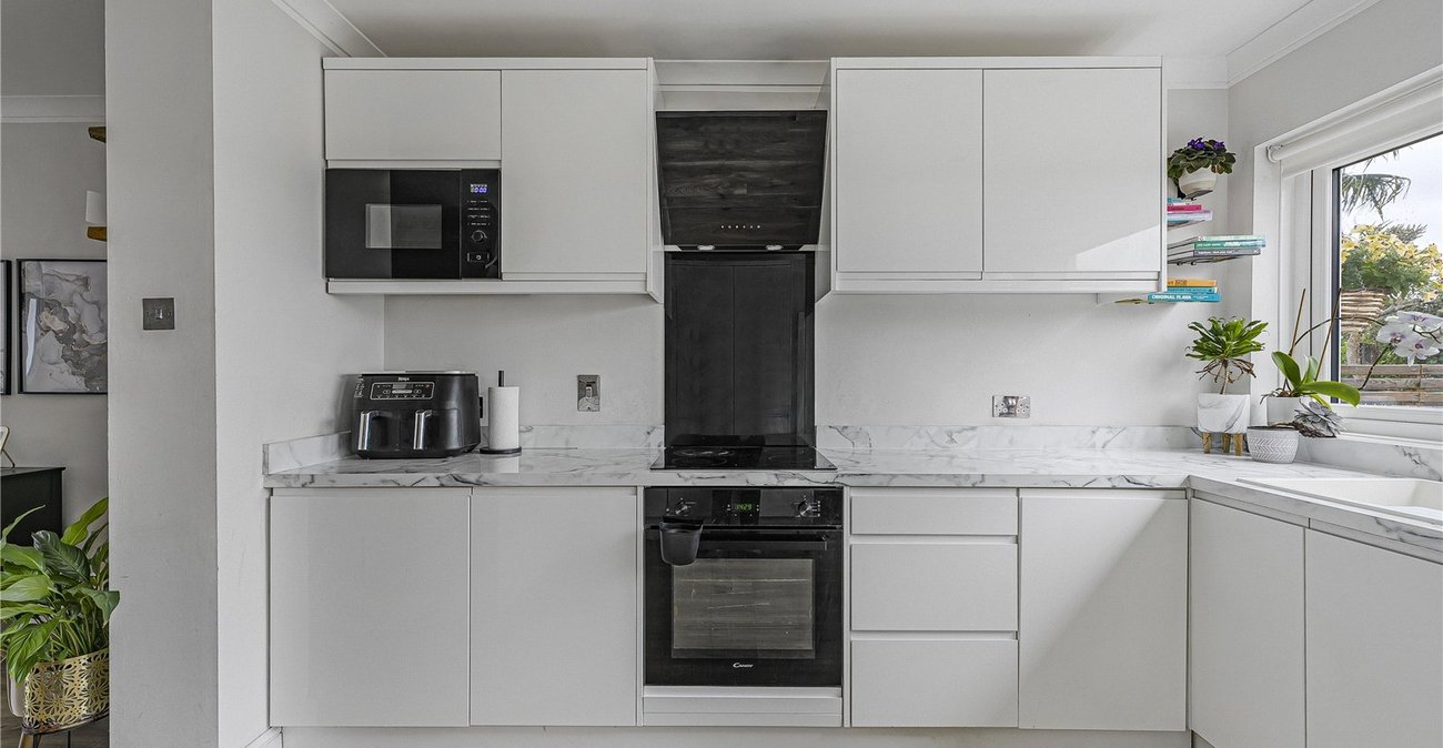 2 bedroom house for sale in Sidcup | Robinson Jackson