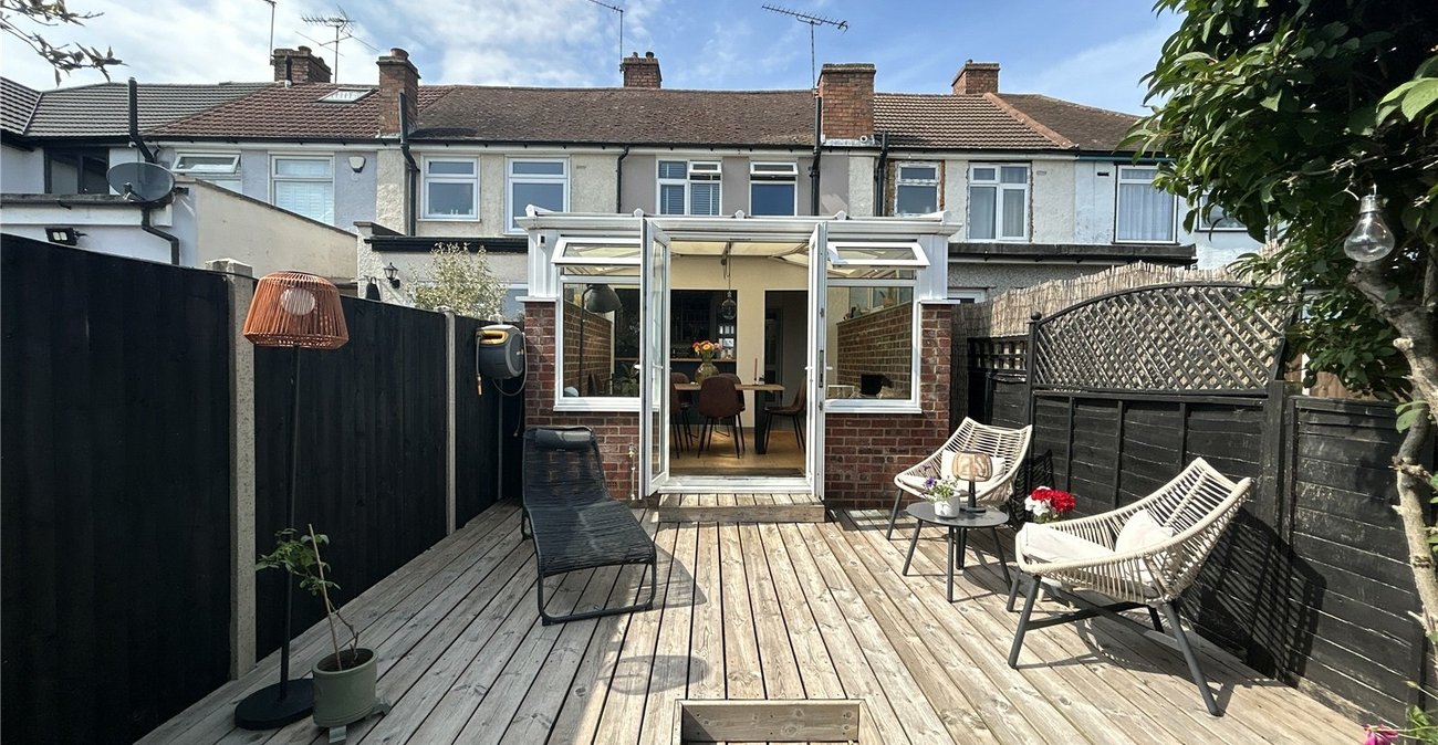 2 bedroom house for sale in Sidcup | Robinson Jackson