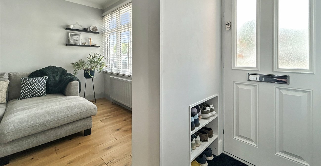 2 bedroom house for sale in Sidcup | Robinson Jackson