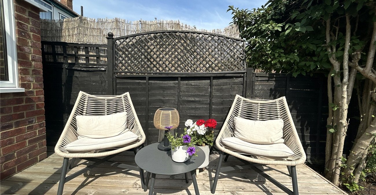 2 bedroom house for sale in Sidcup | Robinson Jackson