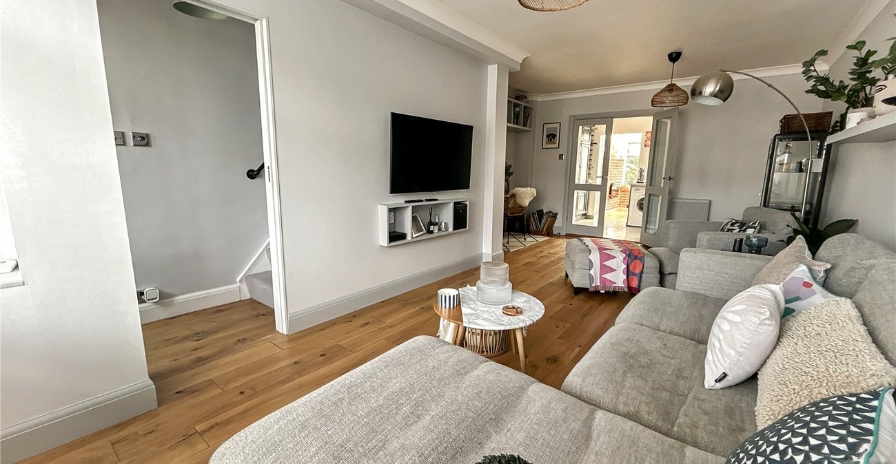 2 bedroom house for sale in Sidcup | Robinson Jackson