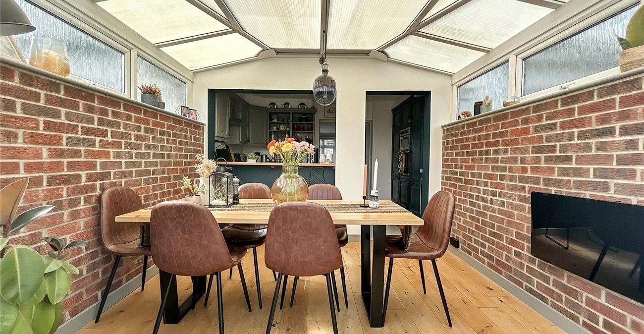 2 bedroom house for sale in Sidcup | Robinson Jackson