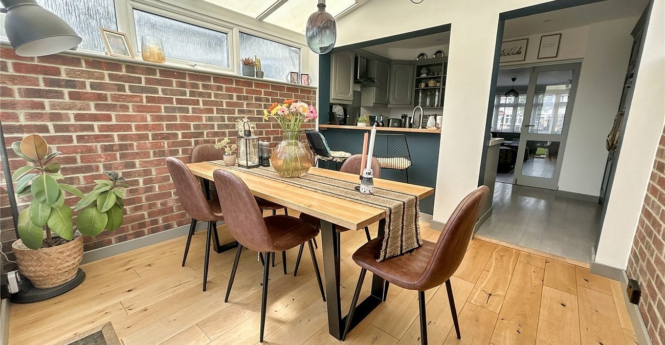 2 bedroom house for sale in Sidcup | Robinson Jackson