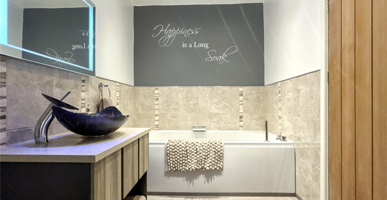 4 bedroom house for sale in Sidcup | Robinson Jackson