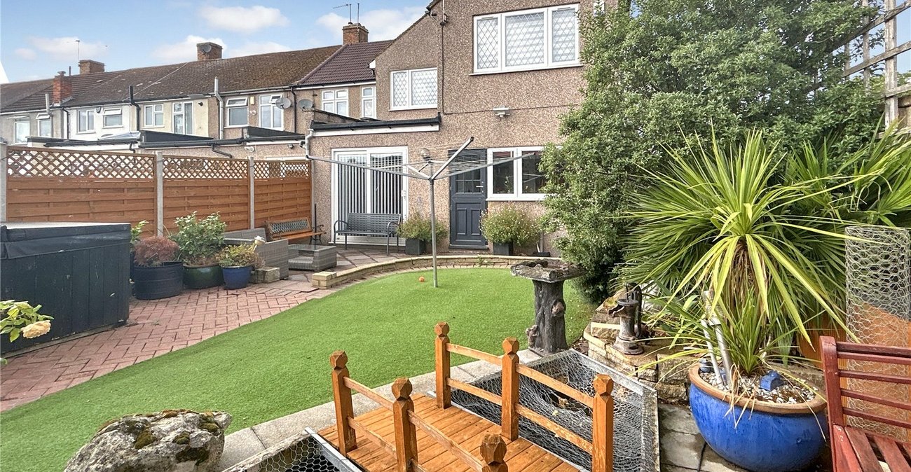 4 bedroom house for sale in Sidcup | Robinson Jackson