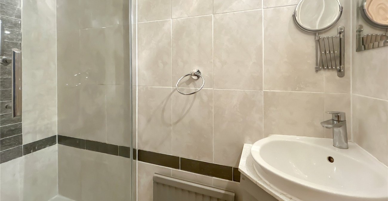 4 bedroom house for sale in Sidcup | Robinson Jackson