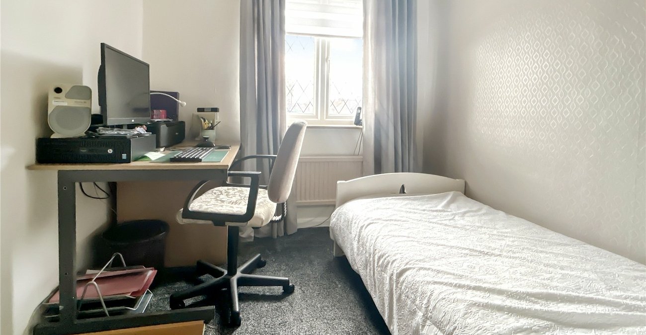 4 bedroom house for sale in Sidcup | Robinson Jackson