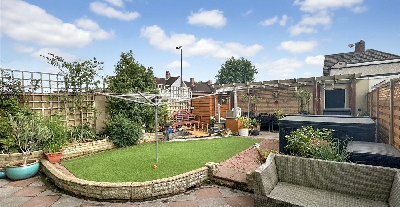 4 bedroom house for sale in Sidcup | Robinson Jackson