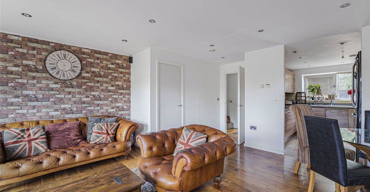 5 bedroom house for sale in Dartford | Robinson Jackson