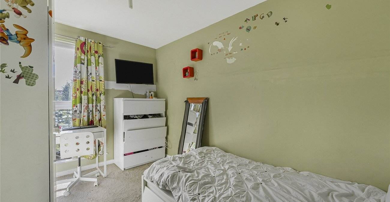 5 bedroom house for sale in Dartford | Robinson Jackson