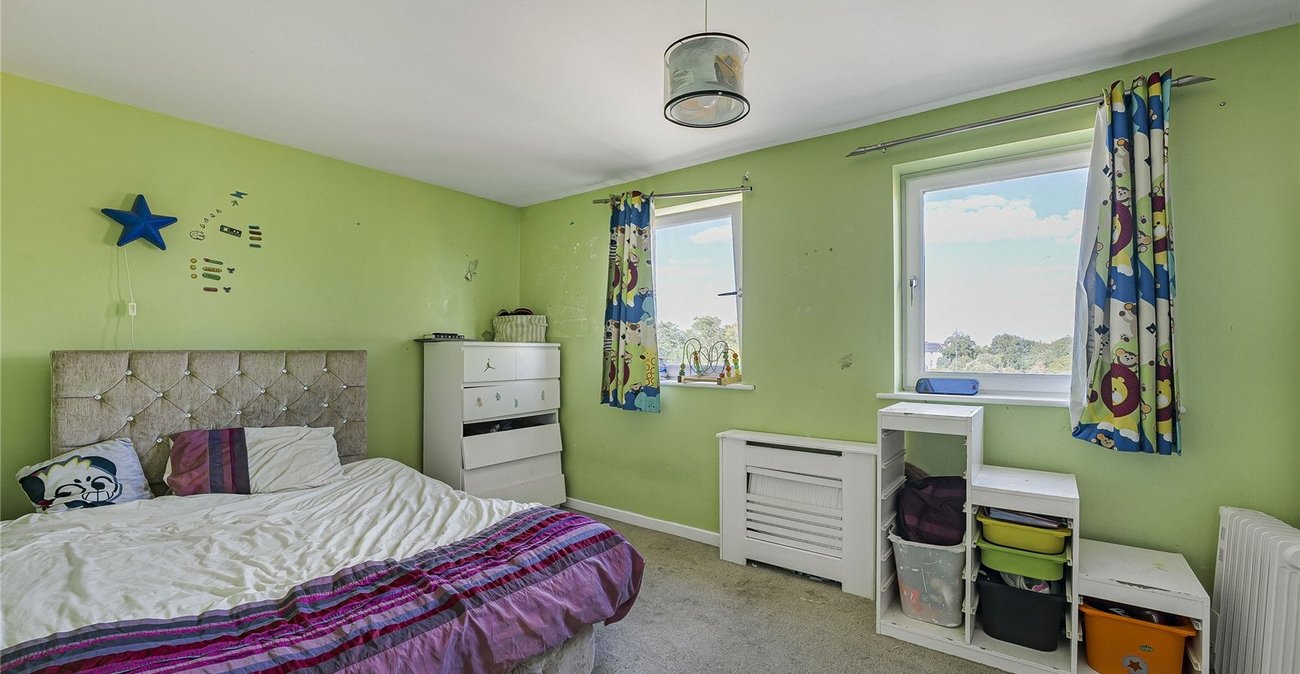 5 bedroom house for sale in Dartford | Robinson Jackson