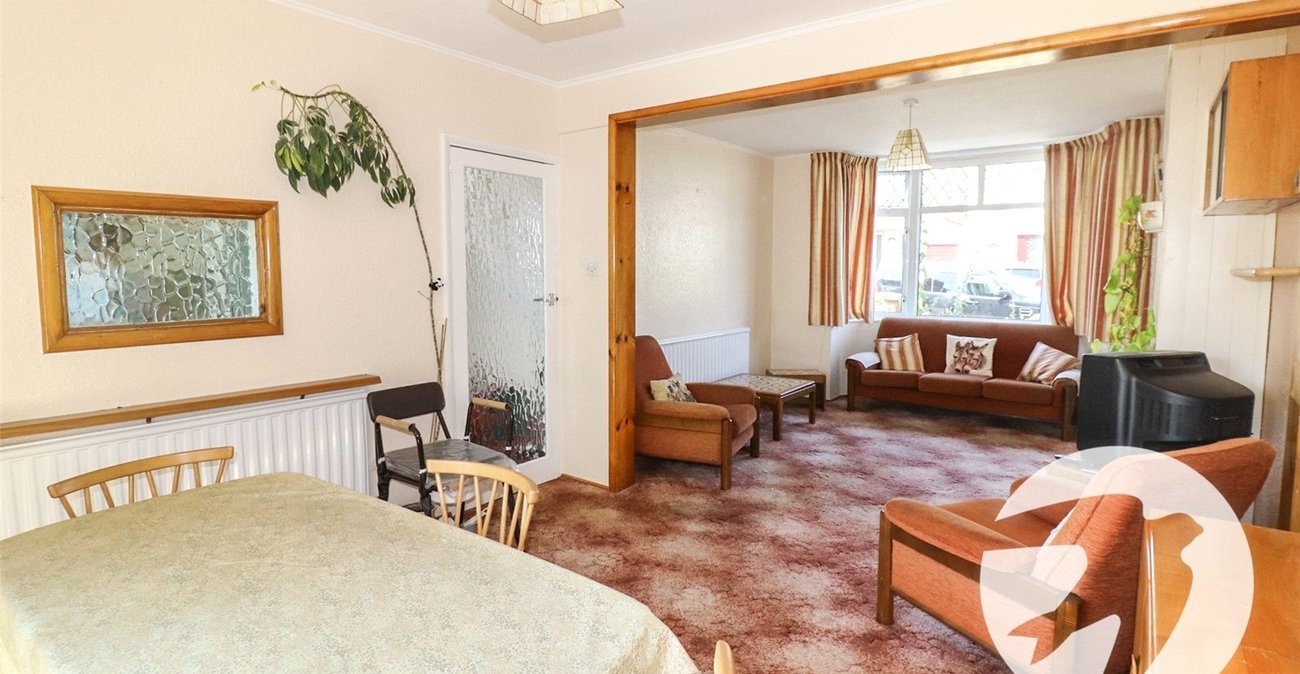 3 bedroom house for sale in Erith | Robinson Jackson