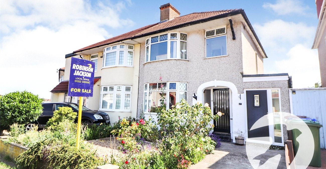 3 bedroom house for sale in Erith | Robinson Jackson