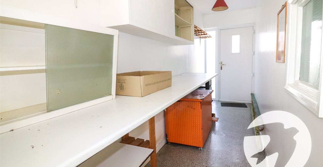 3 bedroom house for sale in Erith | Robinson Jackson
