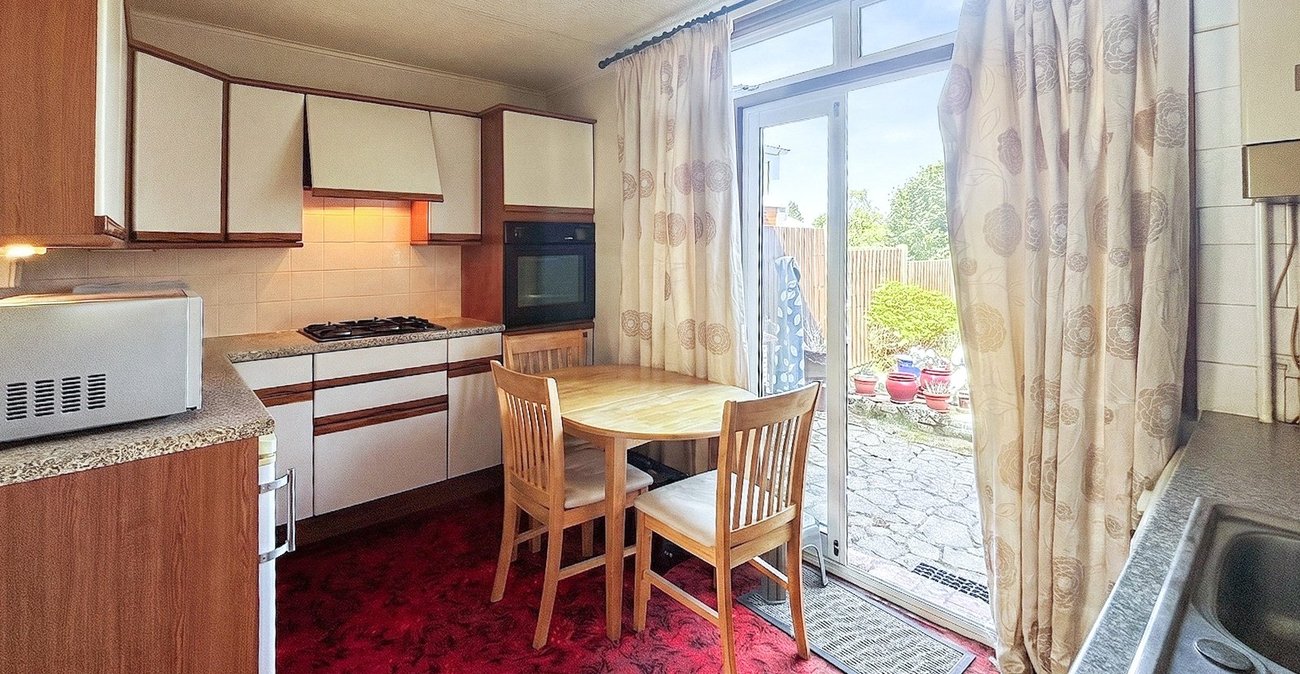 2 bedroom house for sale in Bexley | Robinson Jackson