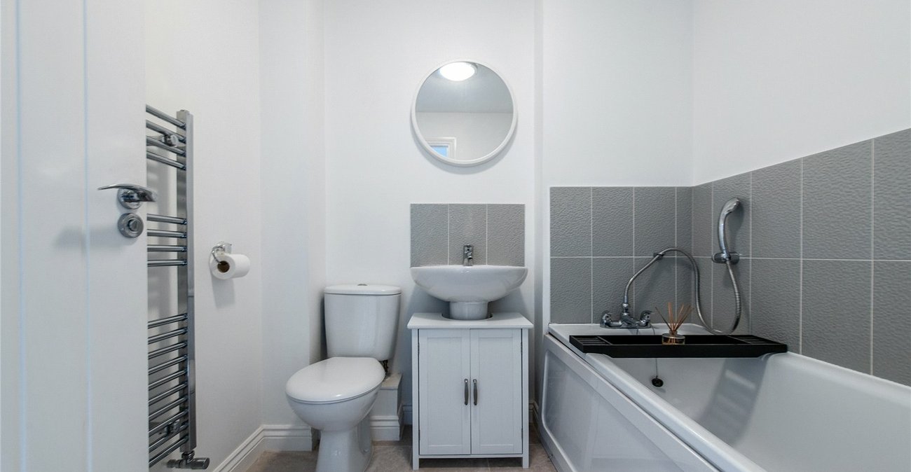 2 bedroom house for sale in Maidstone | Robinson Michael & Jackson