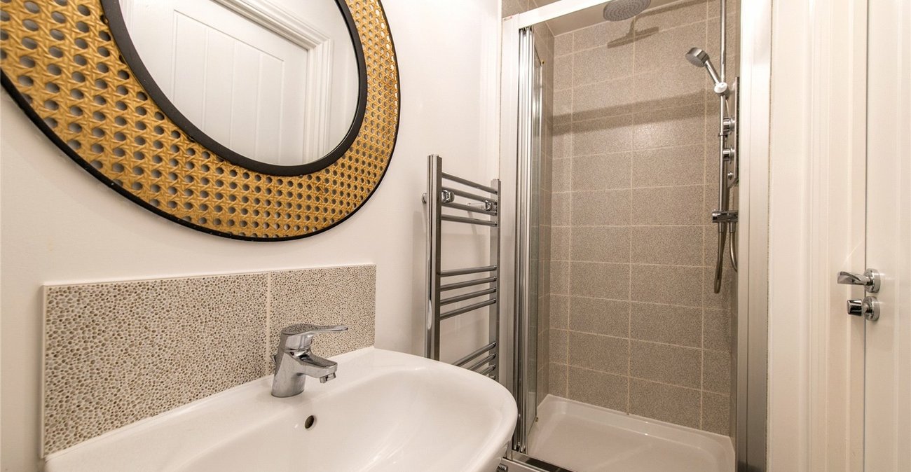 2 bedroom house for sale in Maidstone | Robinson Michael & Jackson